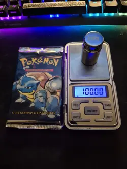 HEAVYU! PORTUGUESE 1999 Pokemon Base Set Booster Pack SEALED - Image 3