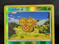 Pokemon TCG Combee 79/130 Uncommon & Vespiquen 35/111 Reverse Holo Rare LP - Image 5