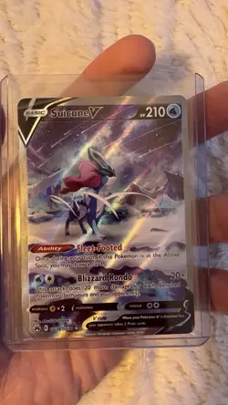 Pokemon Suicune V Full Art Holo Ultra Rare GG38/GG70 210 HP Crown Zenith Gallery - Image 1