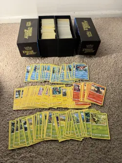 Pokemon Crown Zenith Bulk Lot ~1000 Cards (non-holos/holos/reverse Holos) - Image 1