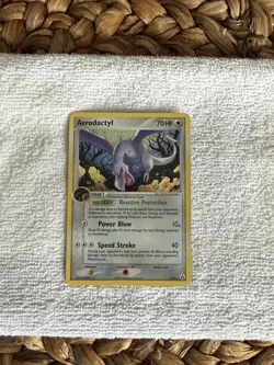 Aerodactyl LP 1/92 Legend Maker Holo Pokemon - Image 2