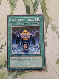 Level Limit - Area B SD3-EN024 Structure Deck: Blaze of Destruction 1st Edition - Image 1