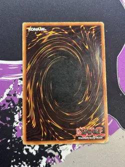 Yugioh Dark Magician SDY-006 Ultra Rare Unlimited HP - Image 4