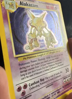 Pokemon TCG Alakazam 1/130 Base Set 2 Vintage Holo Rare #1 - Image 3