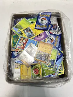 Unsorted Pokemon TCG Common, Uncommon and Rare Trading Cards (2000 Plus Cards) - Image 3