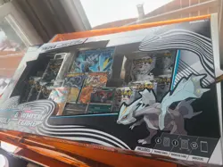 Pokemon TCG UNOVA Heavy Hitters Premium Collection 2 Pack - Image 1
