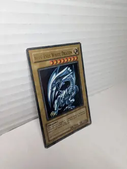 Blue-Eyes White Dragon - Ultra Rare - SDK-001 - Unlimited - Image 3