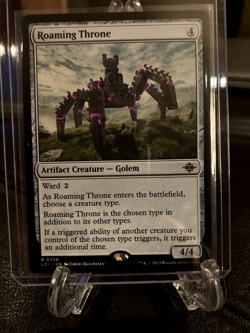 Roaming Throne MTG - The Lost Caverns of Ixalan Regular NM-MT - Image 1