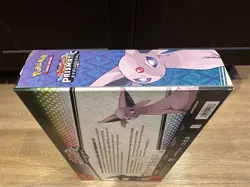 POKEMON TCG Prismatic Evolutions Premium Figure Collection - Image 3
