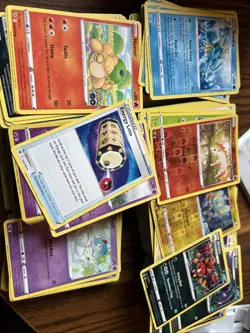 Pokemon Card Bulk Lot Sword And Shield Common And Uncommon 500+ Count - Image 1