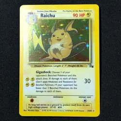 1999 Fossil: Raichu (14/62) Holo Vintage Pokemon Card - Image 2