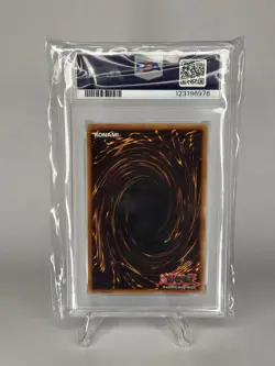 2006 Yu-Gi-Oh! EN005 Blue Eyes Ultimate Dragon Ultimate Edition PSA 7 - Image 2