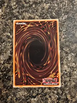 Yugioh Dark Magician - MVP1-ENGV3 - Limited Gold Secret Rare - MP - Image 2