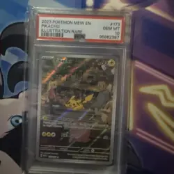 2023 POKEMON MEW EN-151 ILLUSTRATION RARE #173 PIKACHU PSA 10 - Image 1