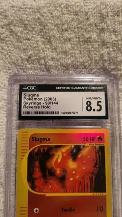 Slugma cgc 8.5 MINT REVERSE HOLO Skyridge 2002 E-Reader 98/144 psa card Pokemon - Image 2