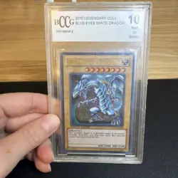 2010 Legendary Coll Yu-Gi-Oh Blue Eyes White Dragon BCCG 10 Mint - Image 2