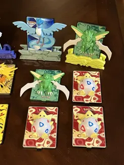 Pokemon Movie 2000 Power Cards and Stands Burger King 3D Toys 14 Collection Lot - Image 3