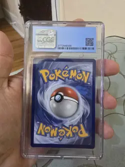 CGC GEM MINT 9.5 Zamazenta Amazing Rare Pokemon Vivid Voltage 102/185 - Image 2