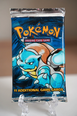 21.30g Pokemon Base Set Booster Pack Unlimited Blastoise WOTC TCG Vintage Sealed - Image 2