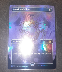 1x FOIL Pearl Medallion Borderless Modern Horizons 3 NM MTG - Image 3