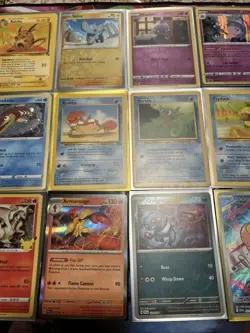 Pokemon Card Lot 28 Cards Holos, Reverse Holos, And Vintage - Image 3