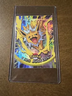 Jolteon #135 Topps TV Animation Edition Rainbow Foil HP Pokemon Card dmg card - Image 1