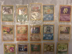 Lot Of 25 Vintage Pokemon Cards NM/LP (Base Set , Jungle & More) All Sleeved - Image 3