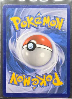 Charizard 025/185 Cracked Ice Holo Rare Vivid Voltage Pokemon 2020 - Image 2
