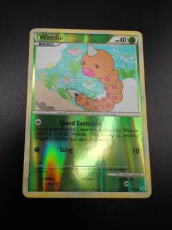 Weedle - 69/95 - Reverse Holo Pokemon Unleashed - Image 1