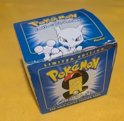 Pokemon Mewtwo 23K Gold Plated Card 1999 Burger King toy with PokeBall and Box - Image 1
