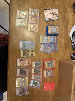 Konami Yu-Gi-Oh! Yugi's Legendary Decks Monster Cards Foil & Regular English Lot - Image 3