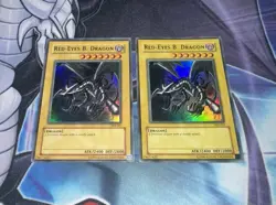 Red-Eyes B. Dragon Ultra Rare Unlimited LP + HP Copy SDJ-001 Yugioh! - Image 1