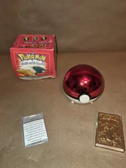 1999 NINTENDO CHARIZARD LIMITED EDITION 23K GOLD PLATED TRADING CARD Collectors - Image 1