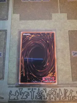 YUGIOH TRAPTRIX TRAP HOLE NIGHTMARE PGL2-EN069 GOLD 1ST ED NM - Image 2