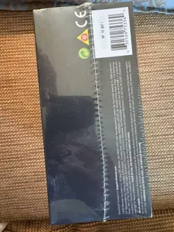 Magic: The Gathering War of the Spark Bundle w/ 10 Boosters (Sealed, Mint) 630509753369 - Image 5