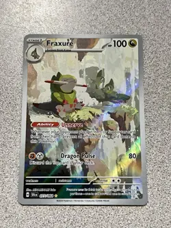 Pokemon Fraxure 077/064 Sv: Shrouded Fable Illustration Rare Holo 100 HP - Image 1