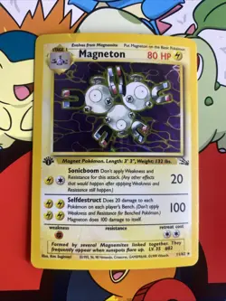 Pokemon Magneton 11/62 Fossil 1st Edition Holo Rare Stage 1 MP/HP - Image 1