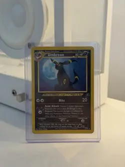 Pokemon TCG Umbreon Neo Discovery Holo Rare Card 13/75 - Image 1