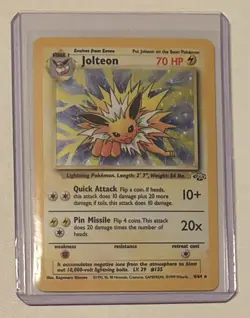 Pokemon TCG Jolteon #4/64 Holo Jungle Card Vintage - Image 1