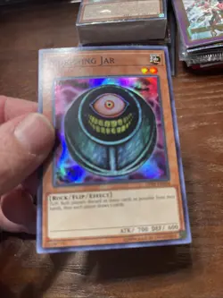 Yu-Gi-Oh Morphing Jar OP09-EN004 Super Rare Near Mint Condition - Image 4