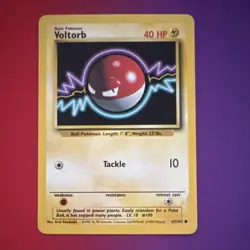 Pokemon TCG Voltorb 67/102 Base Set 1999 Regular Common Basic HP40 English Card - Image 1