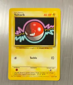 VOLTORB - 67/102 - Base Set - Pokemon Card - 1999 - WOTC - Non-Holo - EXC-NM - Image 1