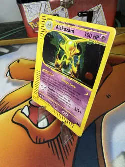 Pokemon Alakazam Holo SWIRL Skyridge H1/H32 HP 2003 WOTC - Image 2