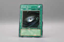 Yu-Gi-Oh! Dark Hole SDK-022 Starter Deck: Kaiba - Image 1