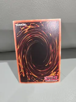 Yugioh Red-Eyes B. Dragon LC01-EN006 Ultra Rare Limited Edition NM - Image 2