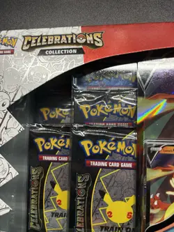 Pokemon TCG Celebration Box Lance's Charizard V Brand New Sealed 820650809392 - Image 2