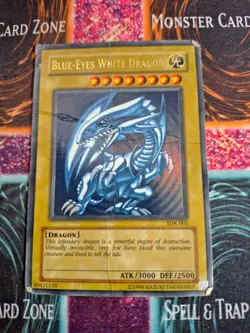 Yu-Gi-Oh! TCG Blue-Eyes White Dragon SDK-001 Ultra Rare Unlimited HP/DMG - Image 1