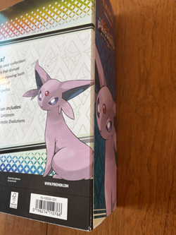 Pokemon TCG: Scarlet & Violet - Prismatic Evolutions Premium Figure Collection - Image 3