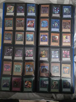 YuGiOh Collection-Blue eyes, Black Rose Dragon, etc. - Image 5