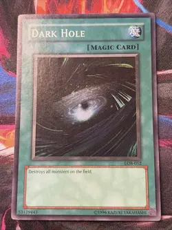 Yu-Gi-Oh! TCG Dark Hole Legend of Blue Eyes White Dragon LOB-052 Unlimited Super - Image 1